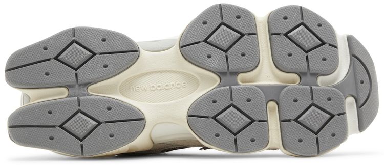 New Balance 9060  Sea Salt - New Balance