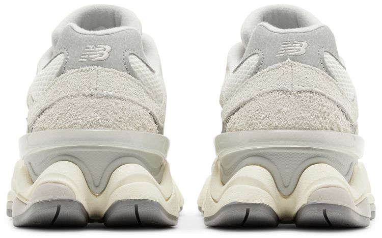 New Balance 9060  Sea Salt - New Balance (2)