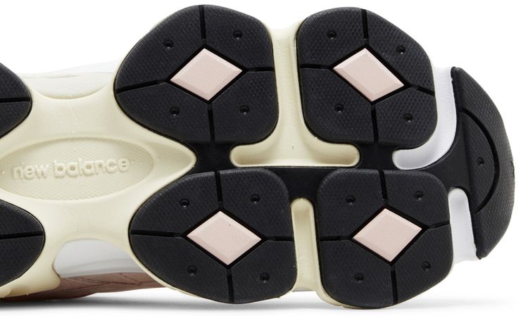 New Balance 9060 Pink Haze - New Balance