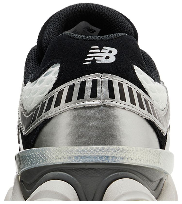 New Balance 9060 Metallic - New Balance (2)