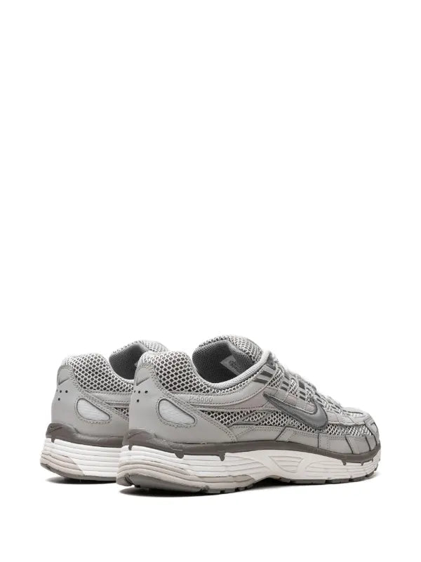Nike p6000 gris et beige
