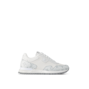 Sneaker Run Away - #12