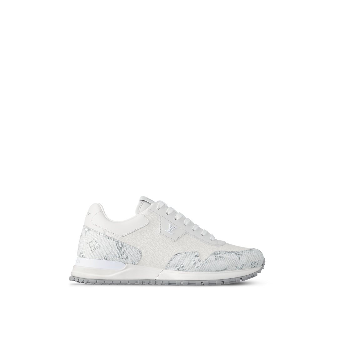 Sneaker Run Away - #12