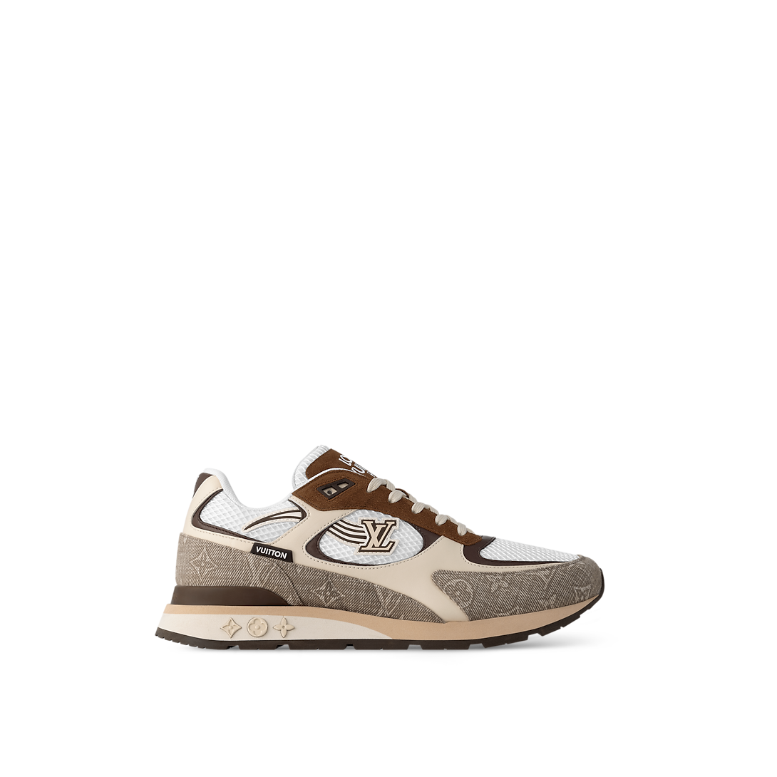 Sneaker Run Away - #3