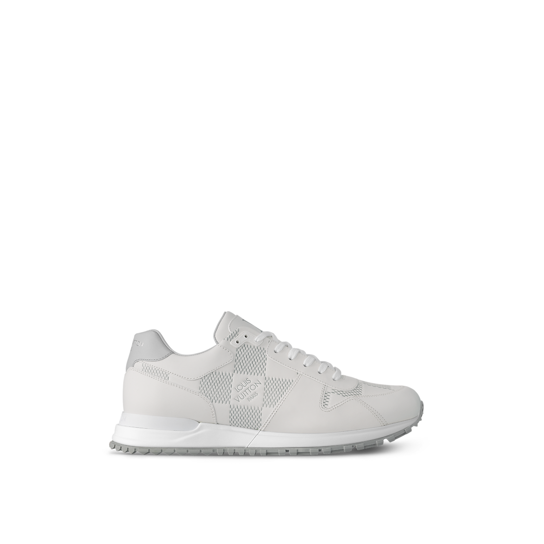 Sneaker Run Away - #9