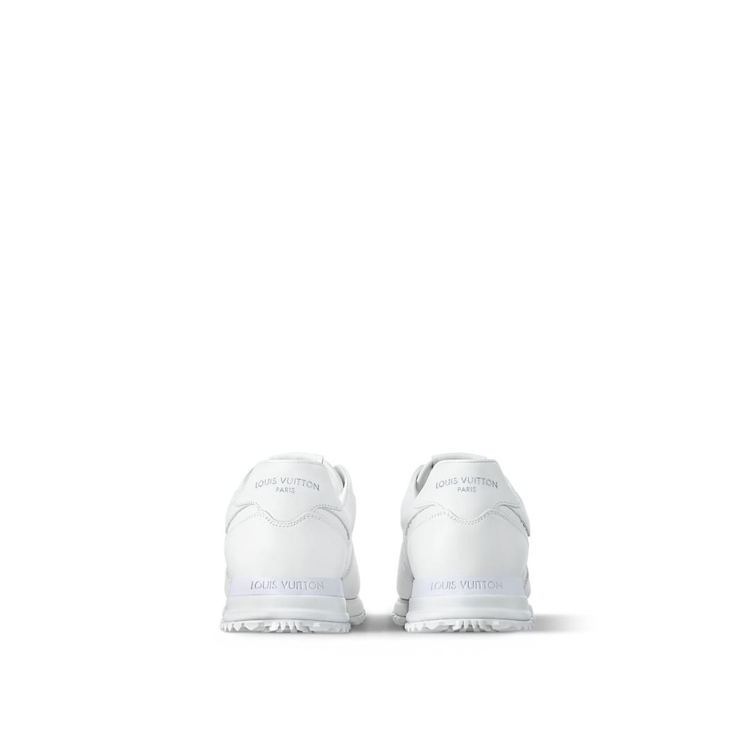 Sneaker Run Away - #15