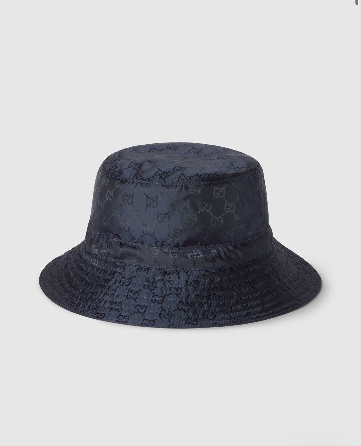 Chapeau bob réversible en nylon GG - Gucci casquette (3)