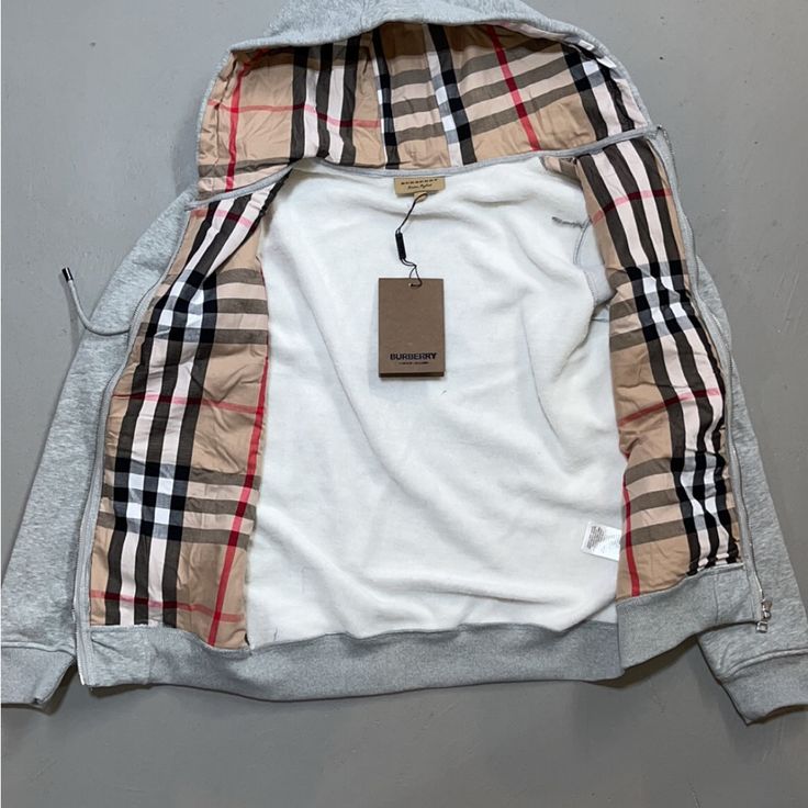 Burberry_Sweaters___Burberry_Zip_Up___Color__Gray_Tan___Size__S.jpg