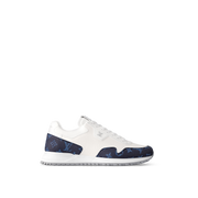 Sneaker Run Away - #11