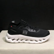 On Cloud × Loewe — Cloudtilt Noir et Blanc 2.0