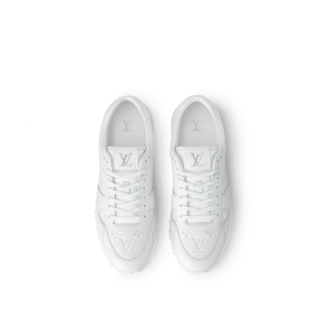 Sneaker Run Away - #15